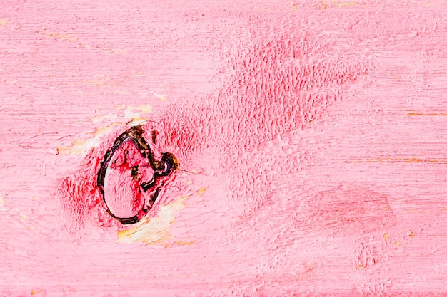 Houtnerf op een geschilderde houten plank close-up om als achtergrond te gebruiken