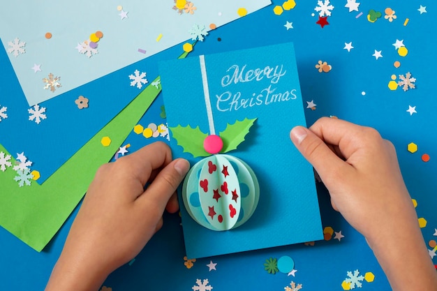 How to make card with volumetric Christmas ball Step 14