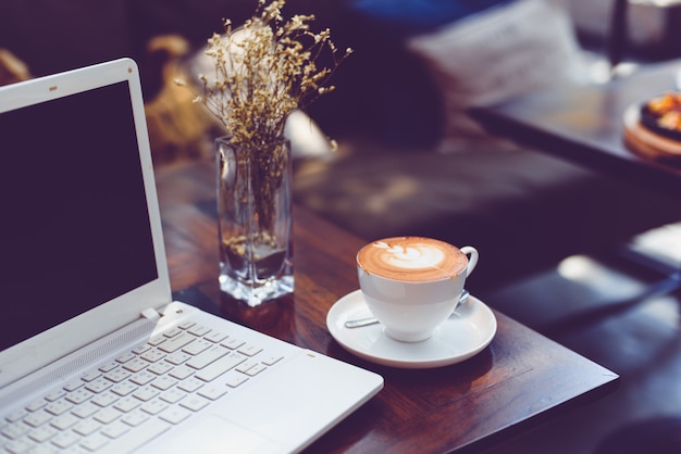 Photo how to make coffee latte art