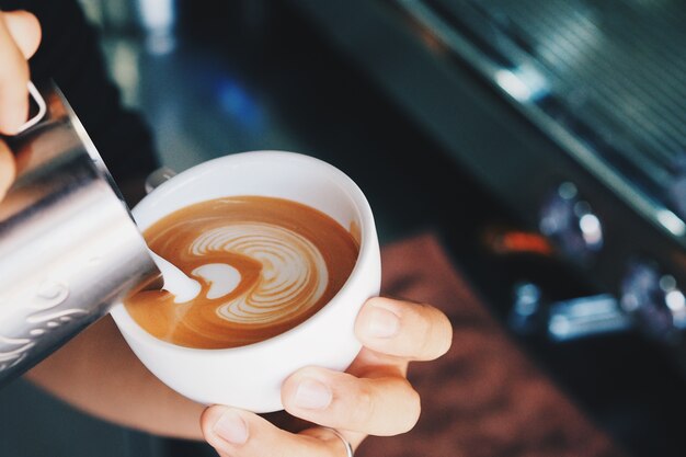 How to make a coffee latte art