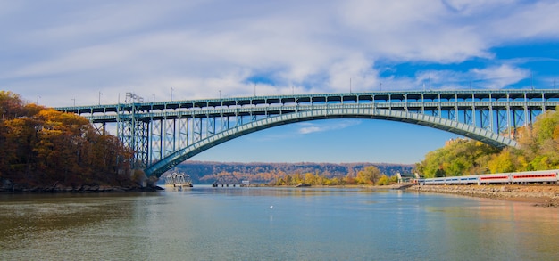 写真 ニューヨークのハドソン橋