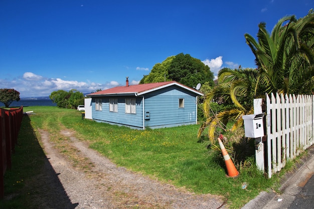 Huis in stad van Rotorua, Nieuw Zeeland