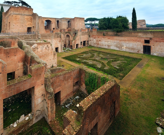 Huis van Augustus (ruïnes) bij Palatijn in Rome, Italië.