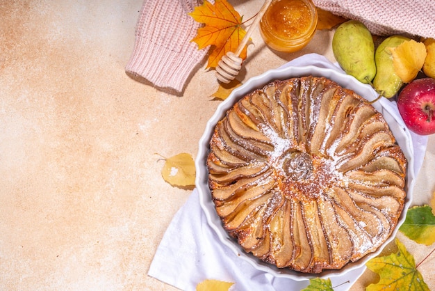 Huisgemaakte perencake