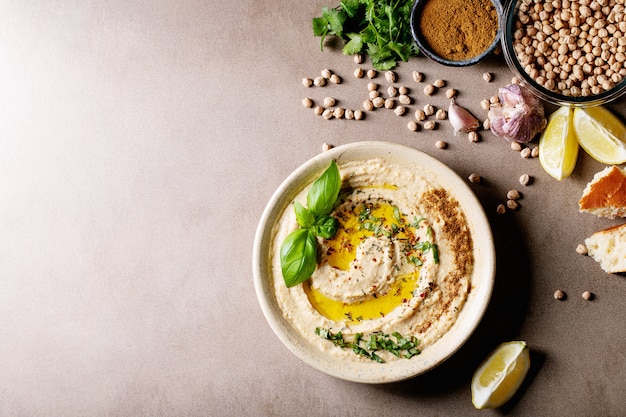 Hummus con olio d'oliva