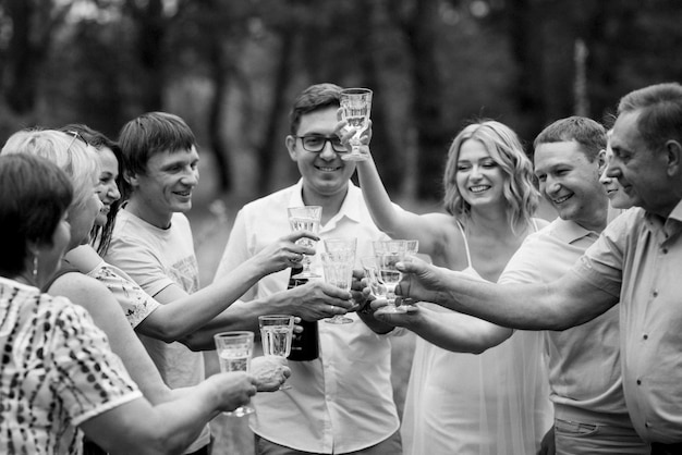 Huwelijksfelicitaties van vrienden en gasten