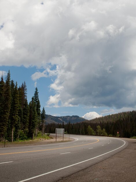 HWY 160 naar Pagosa Springs, Colorado.