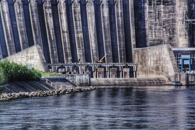 Photo hydroelectric power plant over river