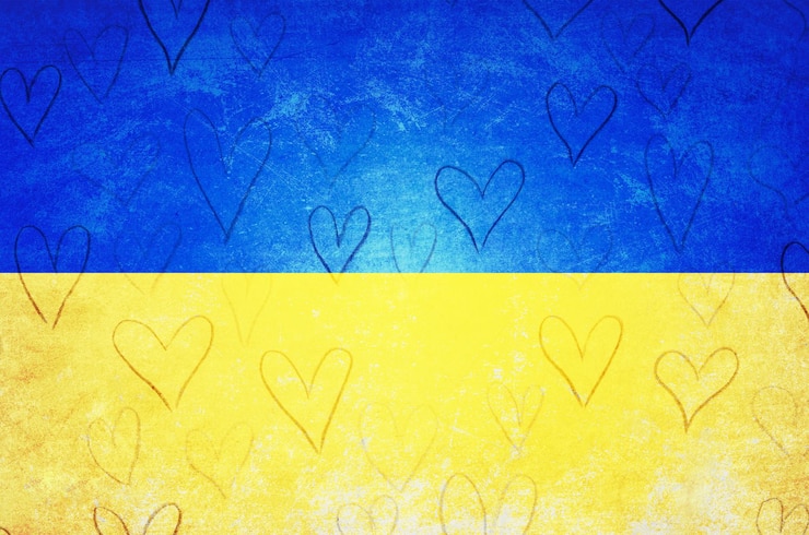 Фотография я люблю украину сердца на фоне украинского флага