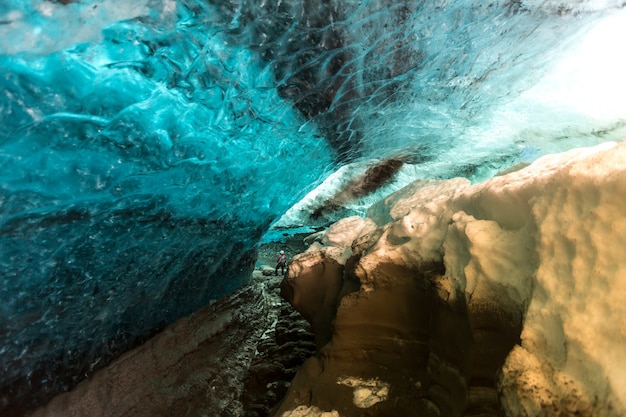 Ice Cave IJsland