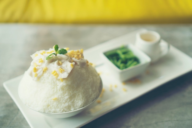 Ice cream and coconut milk