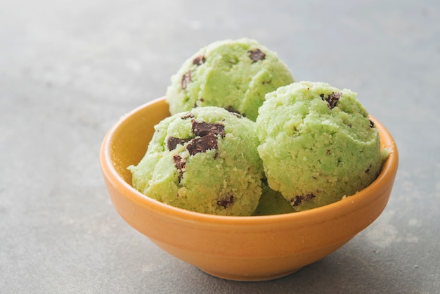 Ice cream with mint and chocolate chip