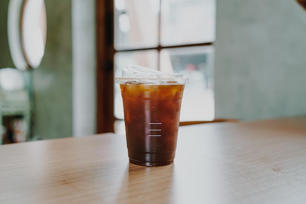 Photo iced americano coffee or long black coffee