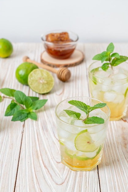 Iced honey and lime soda with mint