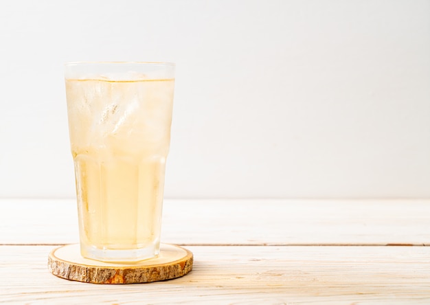 iced jasmine tea