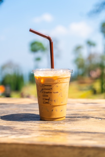 Tazza di caffè freddo del latte