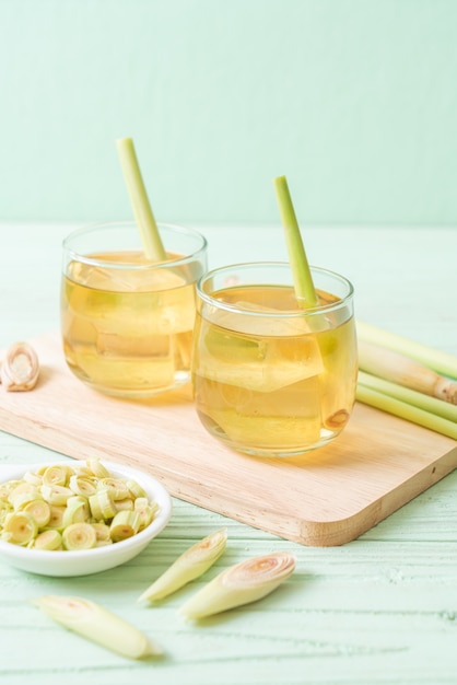 Iced lemon grass juice on wooden table