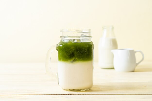 iced matcha green tea latte