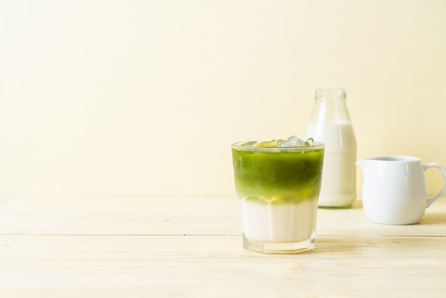 iced matcha groene thee latte