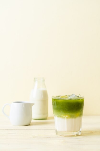 iced matcha groene thee latte