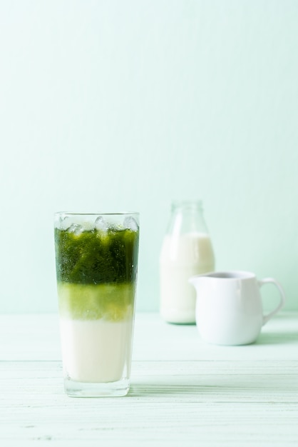 iced matcha groene thee latte