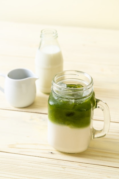 iced matcha groene thee latte