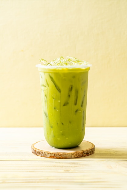 iced matcha latte green tea