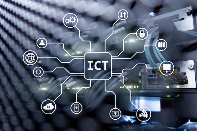 ICT-informatie- en communicatietechnologieconcept op de achtergrond van de serverruimte