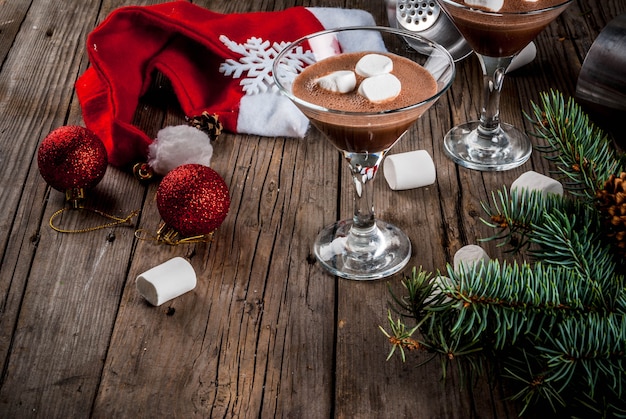 Ideeën voor kerstfeestdrankjes, zelfgemaakte Hot Chocolate Martini-cocktails