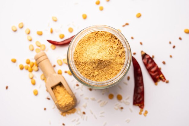 Idli Podi of chutney Poeder droog specerij voor Zuid-Indiase ontbijt