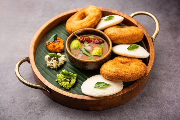 Idli vada with sambar pr sambhar also called medu wada rice cake