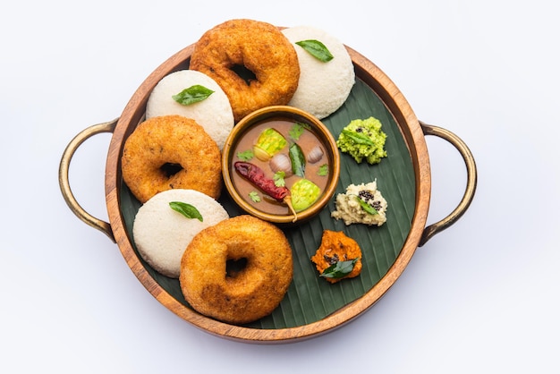 Idli vada with sambar pr sambhar also called medu wada rice cake