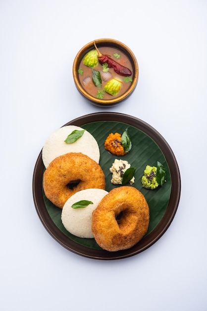 Idli vada with sambar pr sambhar also called medu wada rice cake