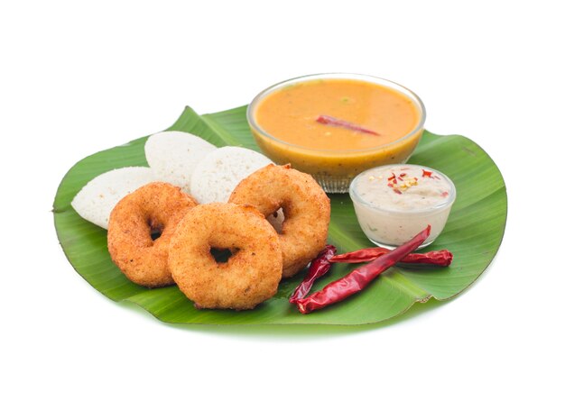 Idli vada Zuid-Indiaas eten