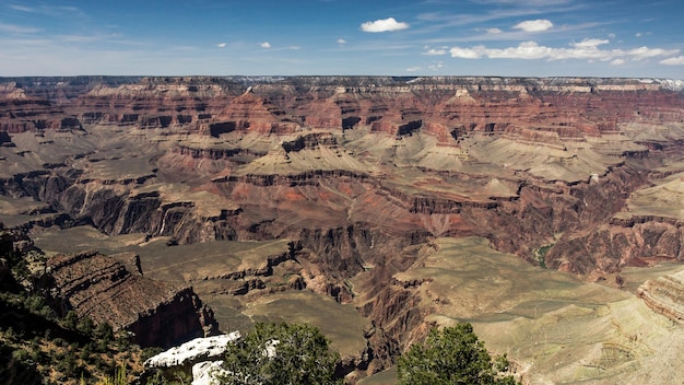 Idyllische opname van een dramatisch landschap tegen de hemel in het Grand Canyon National Park