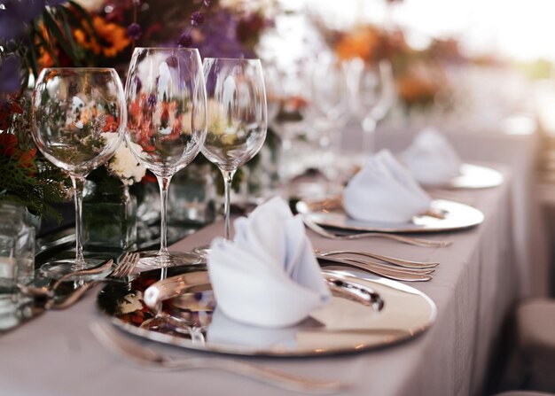 Foto ijs op tafel in een glas.