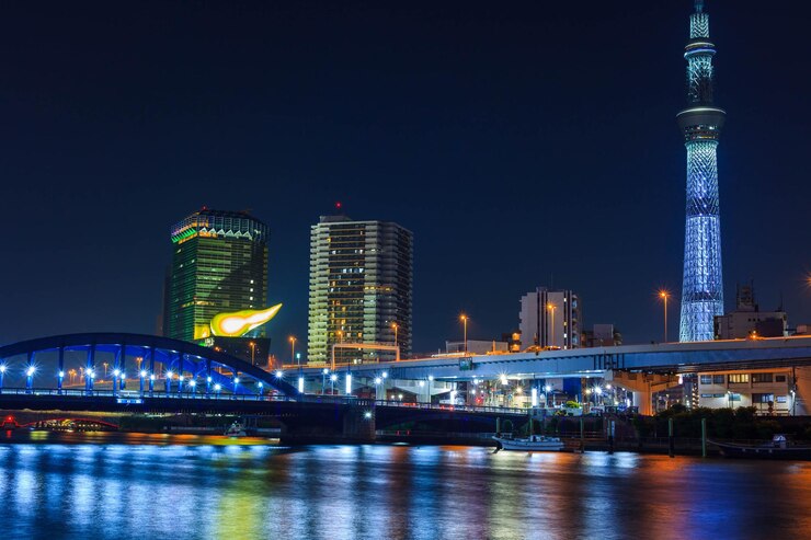 Photo 夜に照らされた都市の建物