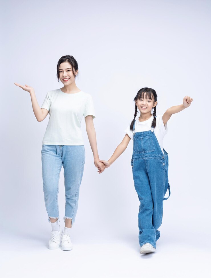 Photo 배경에 아시아 어머니와 딸의 이미지