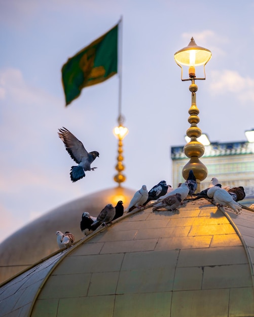 Photo imam reza mashhad iran holy shrine mosque peaceful landscape zarih haram islam ziarat