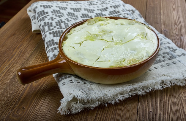 Foto imellytetty perunalaatikko - primo piano della casseruola di patate finlandese