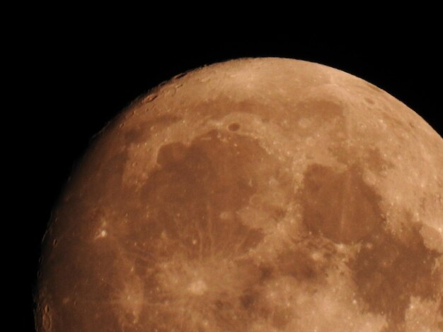 Photo impresionante luna llena sobre cielo negro