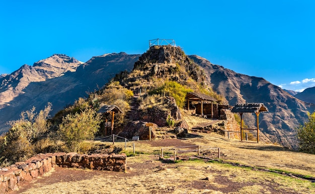 Photo inca ruins at pisac in peru