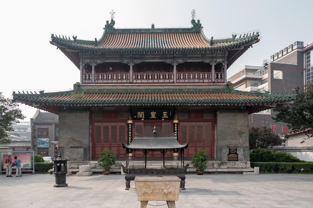 Incense burner of Yuhuang Pavilion in Tianjin