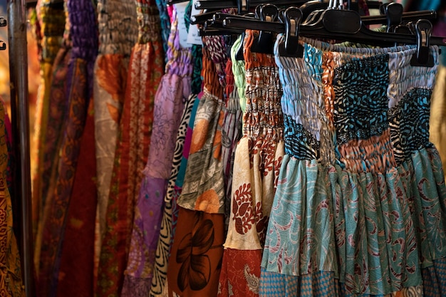 India kleding op de markt te koop