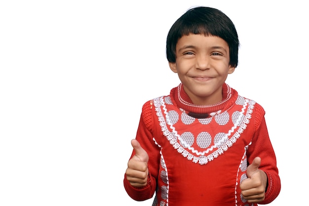 미소로 흥분한 인도 아이 photo