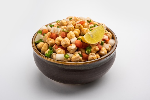 인도 거리의 아침 식사 Chana Chaat는 Chana Masala로도 알려져 있습니다. Chola Chana Chaat