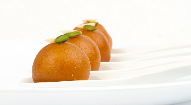 Индийская сладкая еда Gulab Jamun