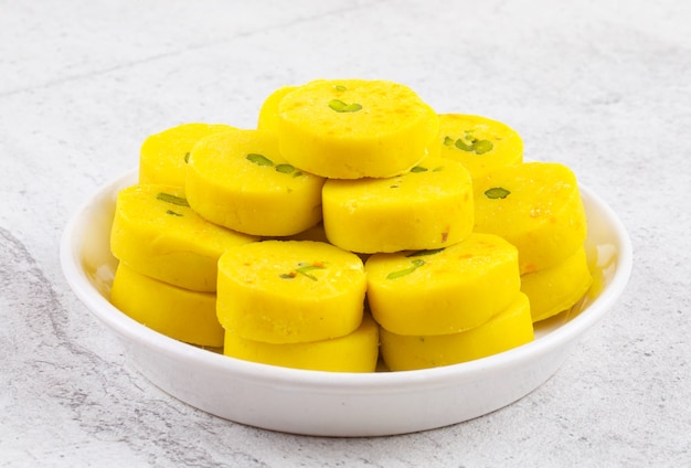 インドの甘い食べ物Kesar Peda