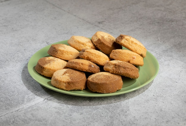 Nankhatai o biscotti dolci indiani dell'alimento