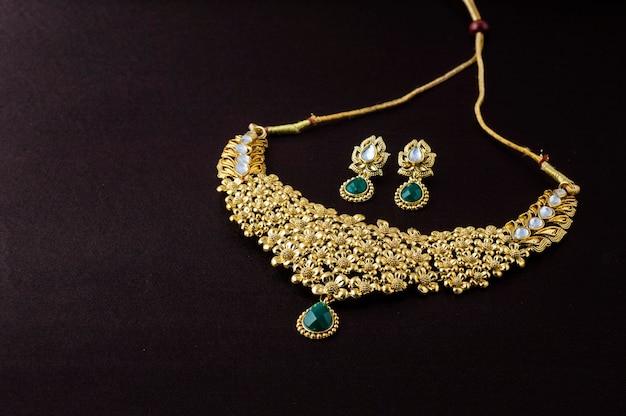 Photo indian traditional jewellery